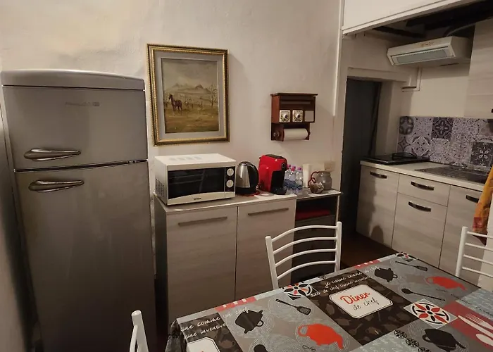 La Casa Del Conte By Francigena Apartments